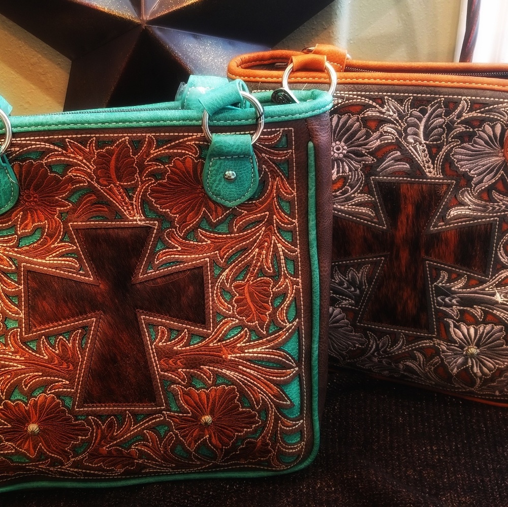 Cowfur Cross Conceled Carry Purse